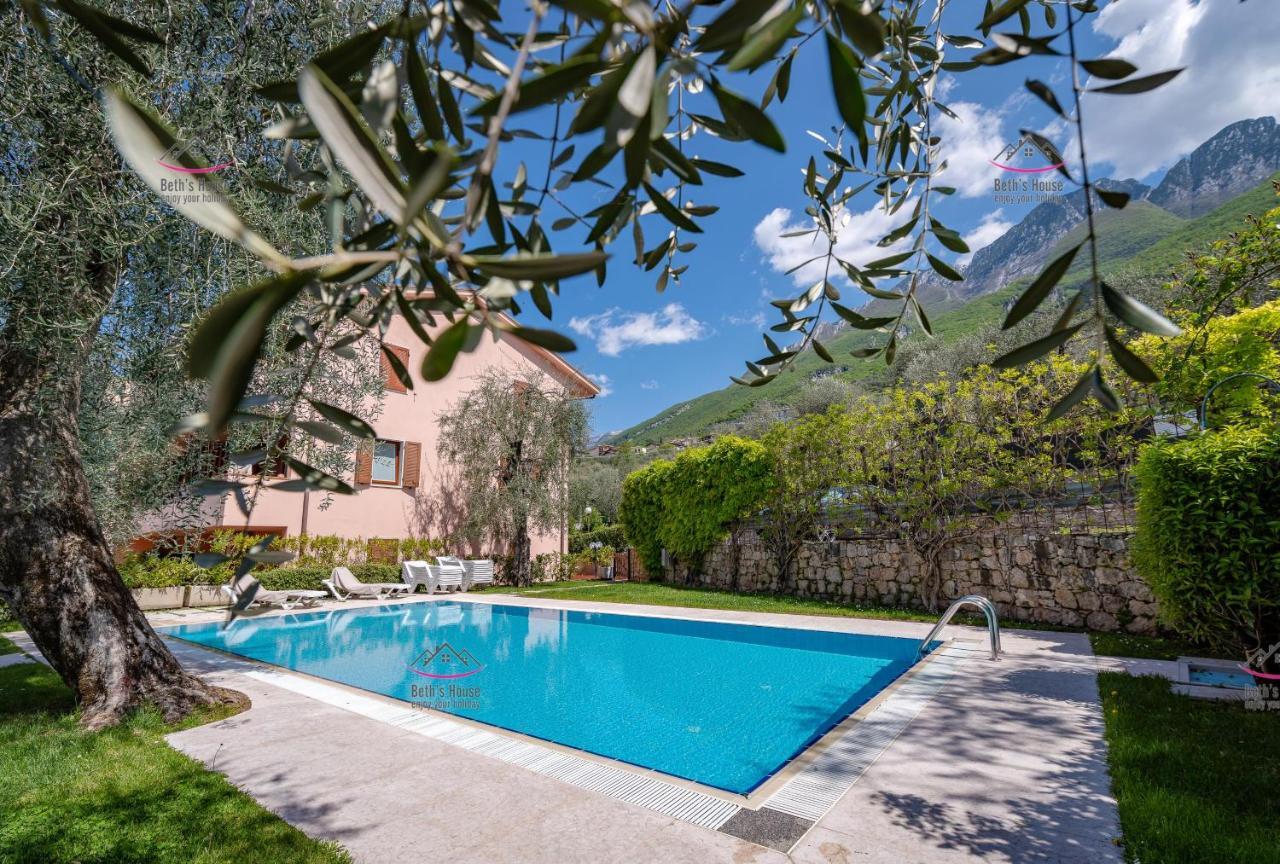 Garden Beth's House Appartement Brenzone sul Garda Buitenkant foto